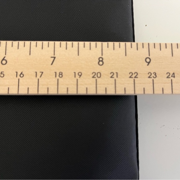 Baggallini Tucson Black Anti Theft RFID Crossbody Purse - Picture 13 of 15